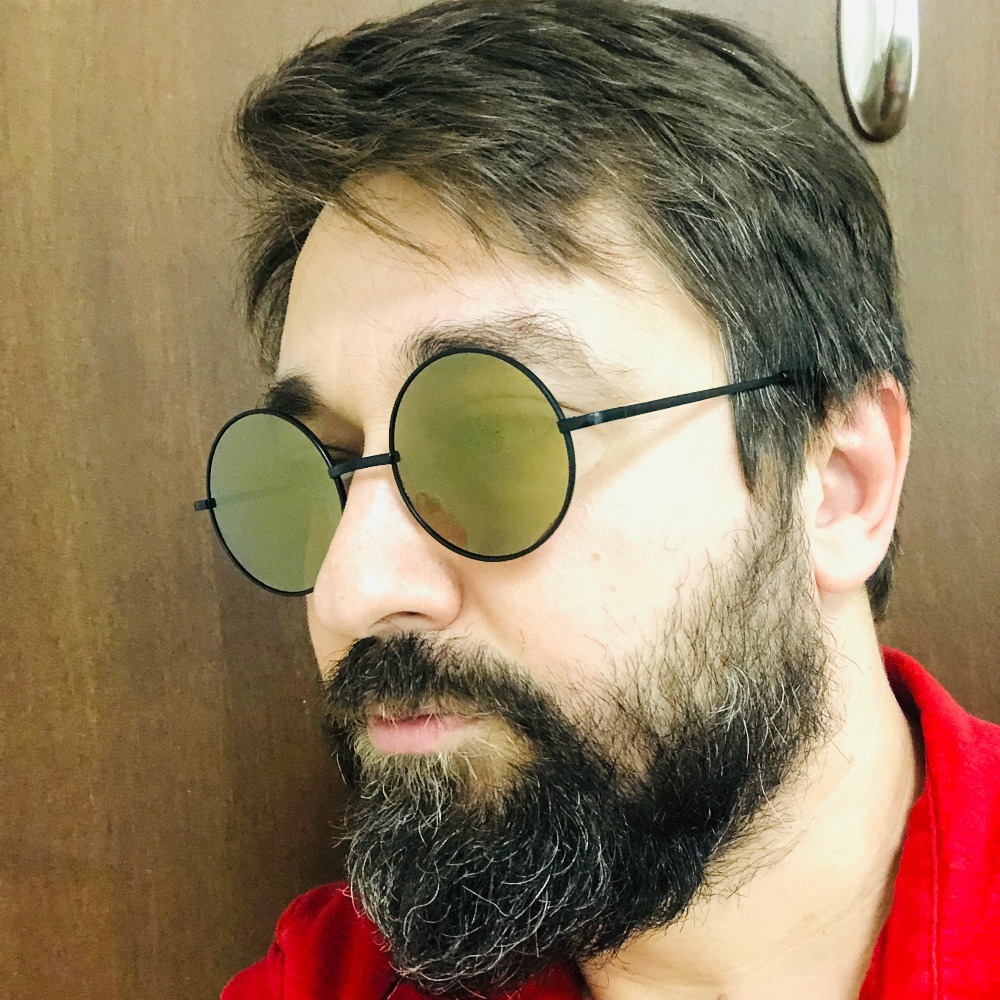 Round Sunglasses Men Women Retro Vintage Style Glasses Black Frame Mirror Lens